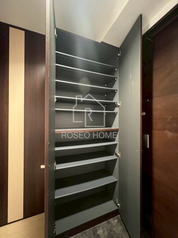 グランシス天満橋の収納