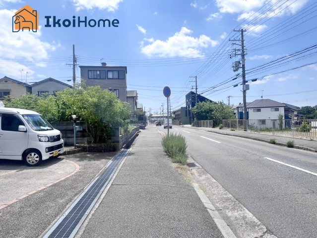 明石市太寺天王町　中古戸建のエントランス|ご見学に関して～平日や夜間でもご案内可能。決まったお時間で身動きが取れない方も臨機応変に対応します