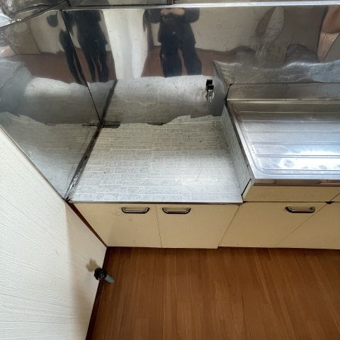 室蘭市舟見町2丁目88-1奥のキッチン