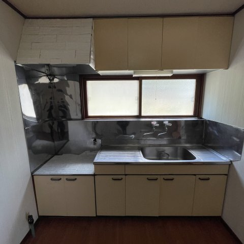 室蘭市舟見町2丁目88-1奥のキッチン