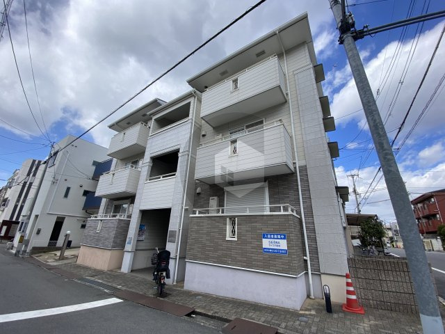 ジャルディーノ2番館の外観