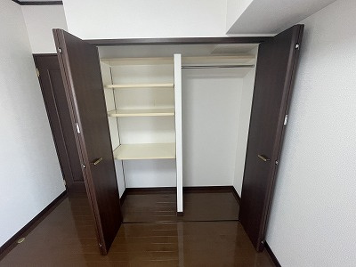 シティライフ水前寺駅前南の洋室|収納量の多いクローゼット