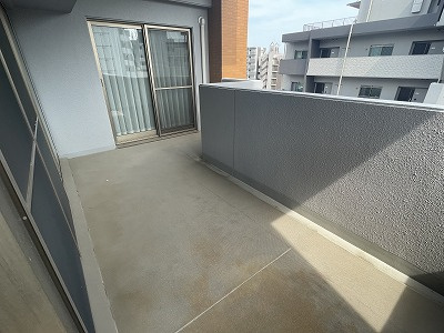 シティライフ水前寺駅前南のバルコニー|奥行のあるバルコニー