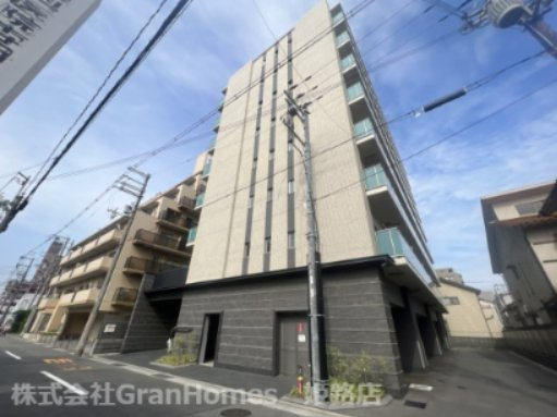 THE　MUSE飾磨の外観