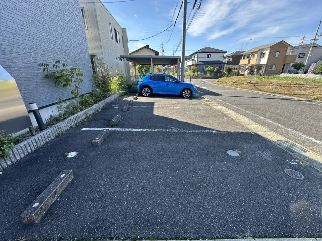 ヴィラの駐車場