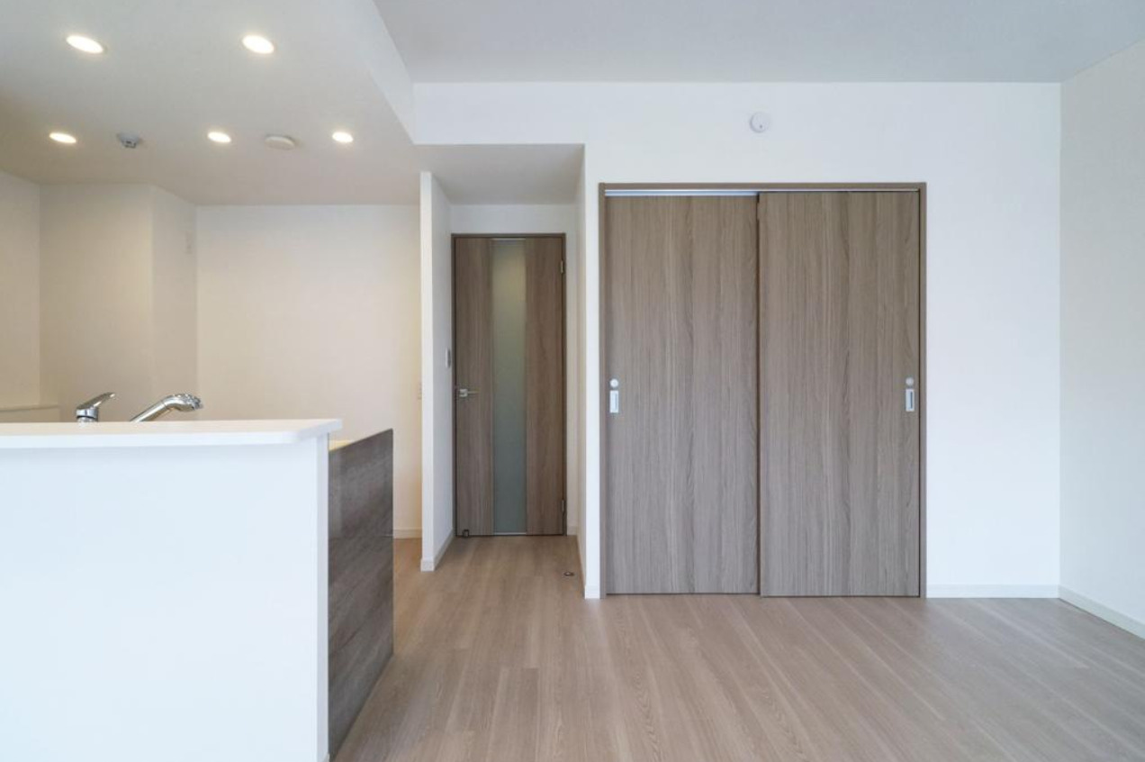 サン・ステージ緑園都市東の街8番館【仲介手数料無料】