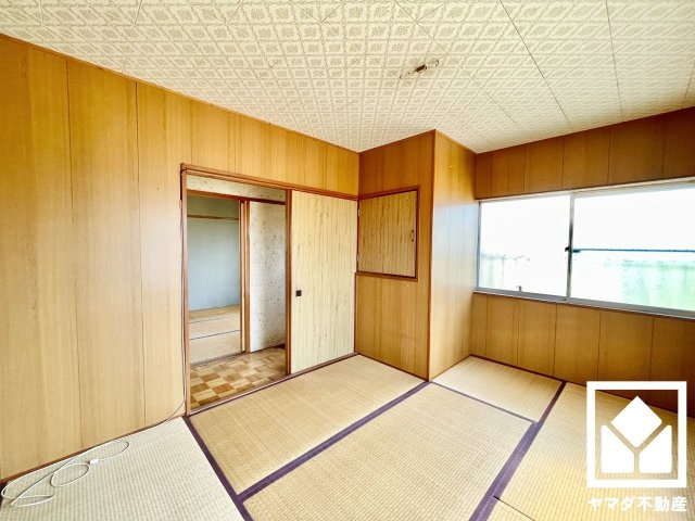 伏見区深草大亀谷万帖敷町の和室