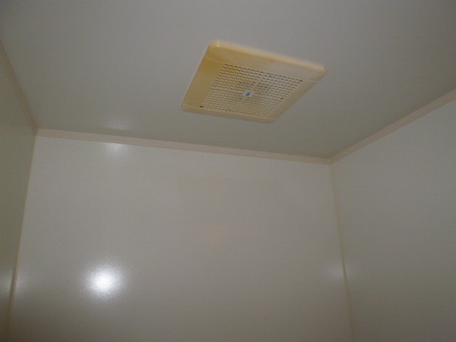 カーサフェリーチェⅡの浴室|浴室換気扇