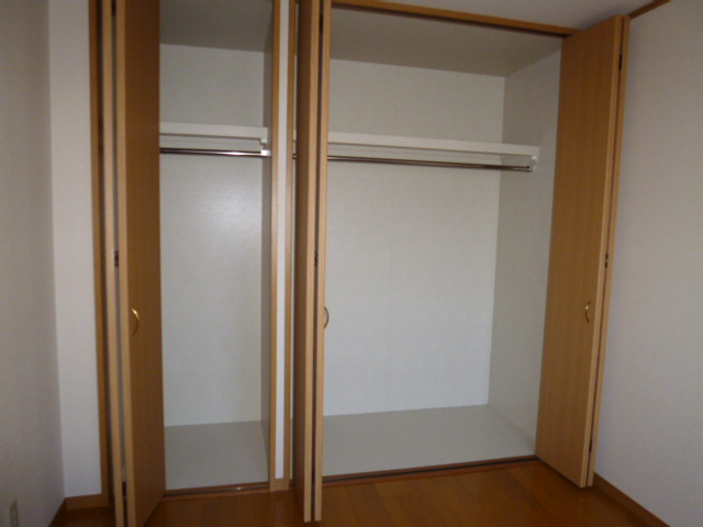 カーサフェリーチェⅡの収納|クローゼット