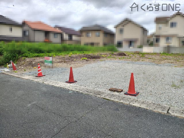 【前面道路含む現地写真】 | 姫路市西新在家3丁目／4区画