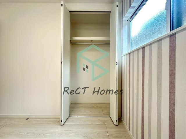 姫路市飾磨区英賀の新築一戸建の収納