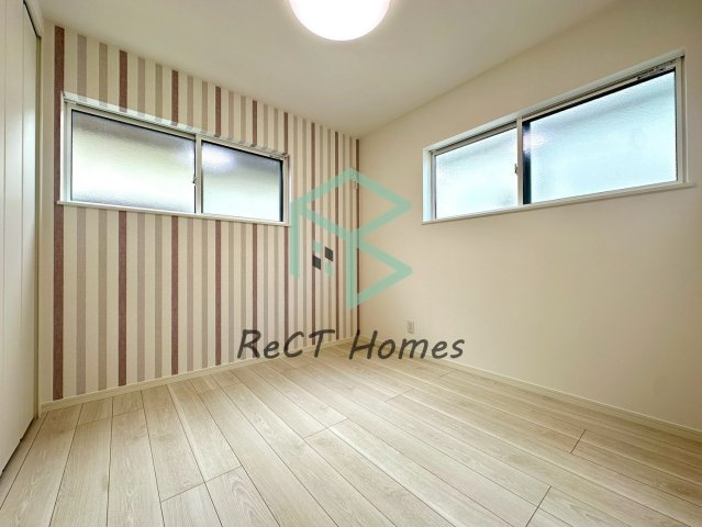 姫路市飾磨区英賀の新築一戸建の洋室