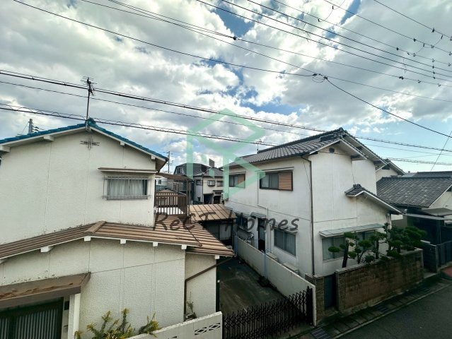 姫路市飾磨区英賀の新築一戸建の前面道路含む現地写真