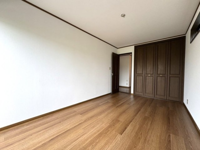 【洋室】 | 北野西白梅町貸家