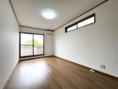 【洋室】 | 北野西白梅町貸家