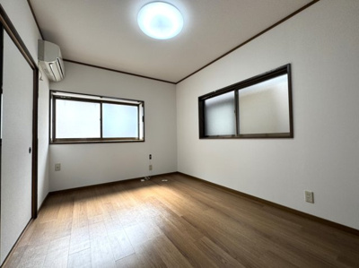 【洋室】 | 北野西白梅町貸家
