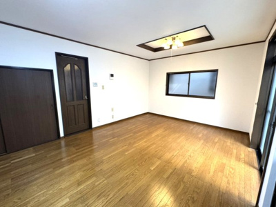 【居間・リビング】 | 北野西白梅町貸家