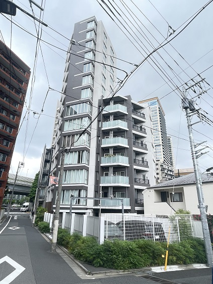 港区南青山７丁目の賃貸マンションの外観