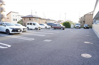【駐車場】 | セジュール坪の内