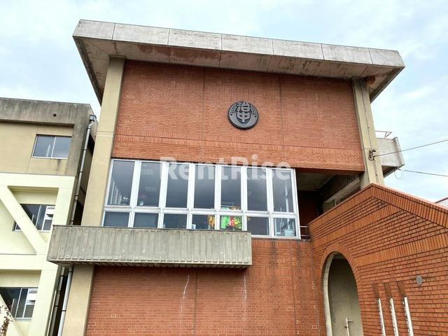 ティアリークリスタルのその他|稲沢市立治郎丸中学校 1.3km