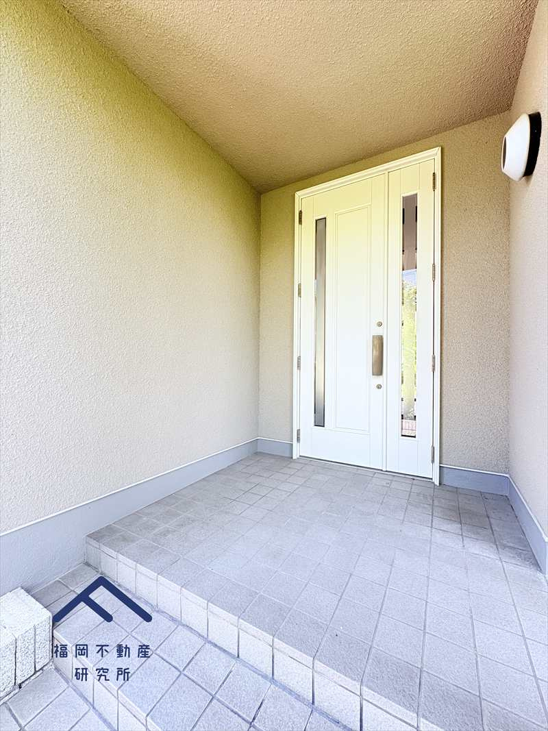 筑紫野市美しが丘南5丁目　戸建ての玄関