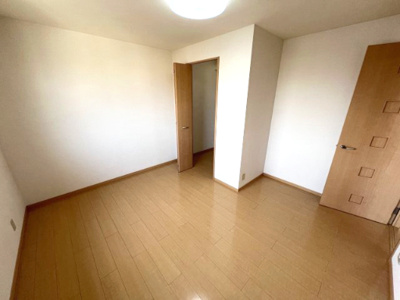 【洋室】 | セレーノ壱番館