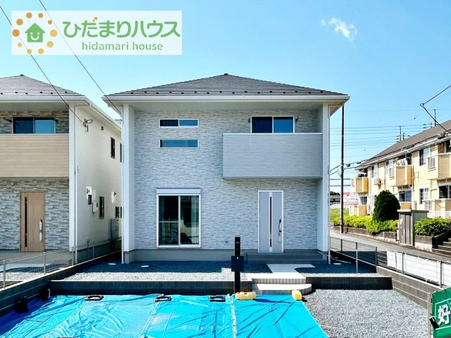 【外観】 | クライン龍ケ崎市白羽第1期　新築戸建　2号棟 | デザイナーズのようなお洒落な外観です(^^♪