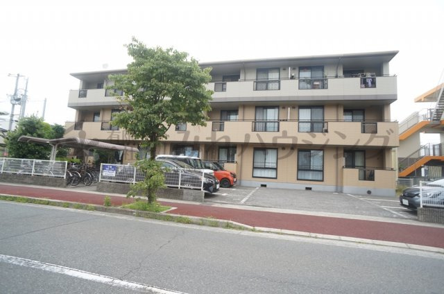 ラポールⅢの外観