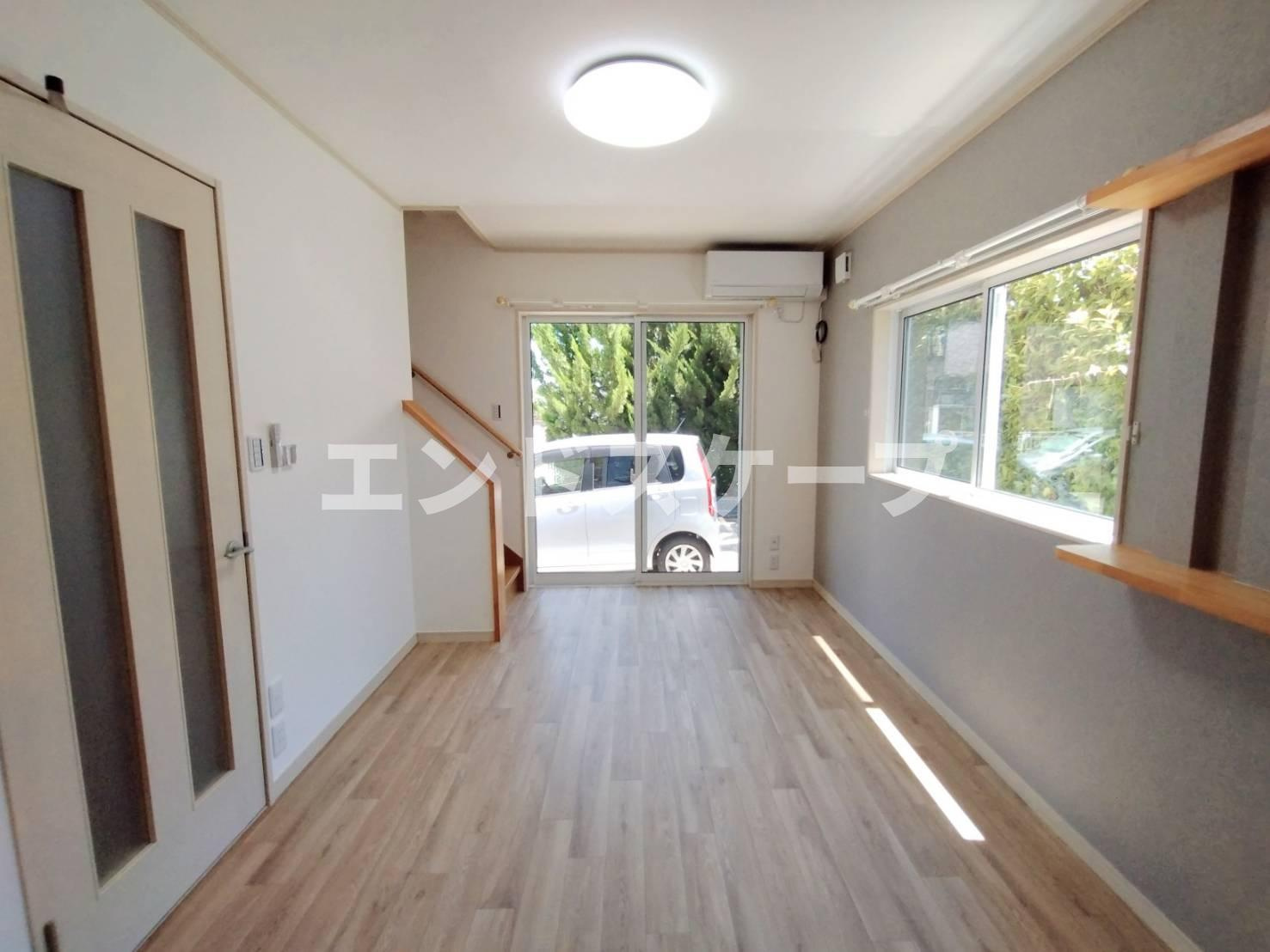 レーヴ江木の居間・リビング|高崎、前橋のお部屋探しはエンドスケープまで！お客様の理想お聞かせ下さい♪