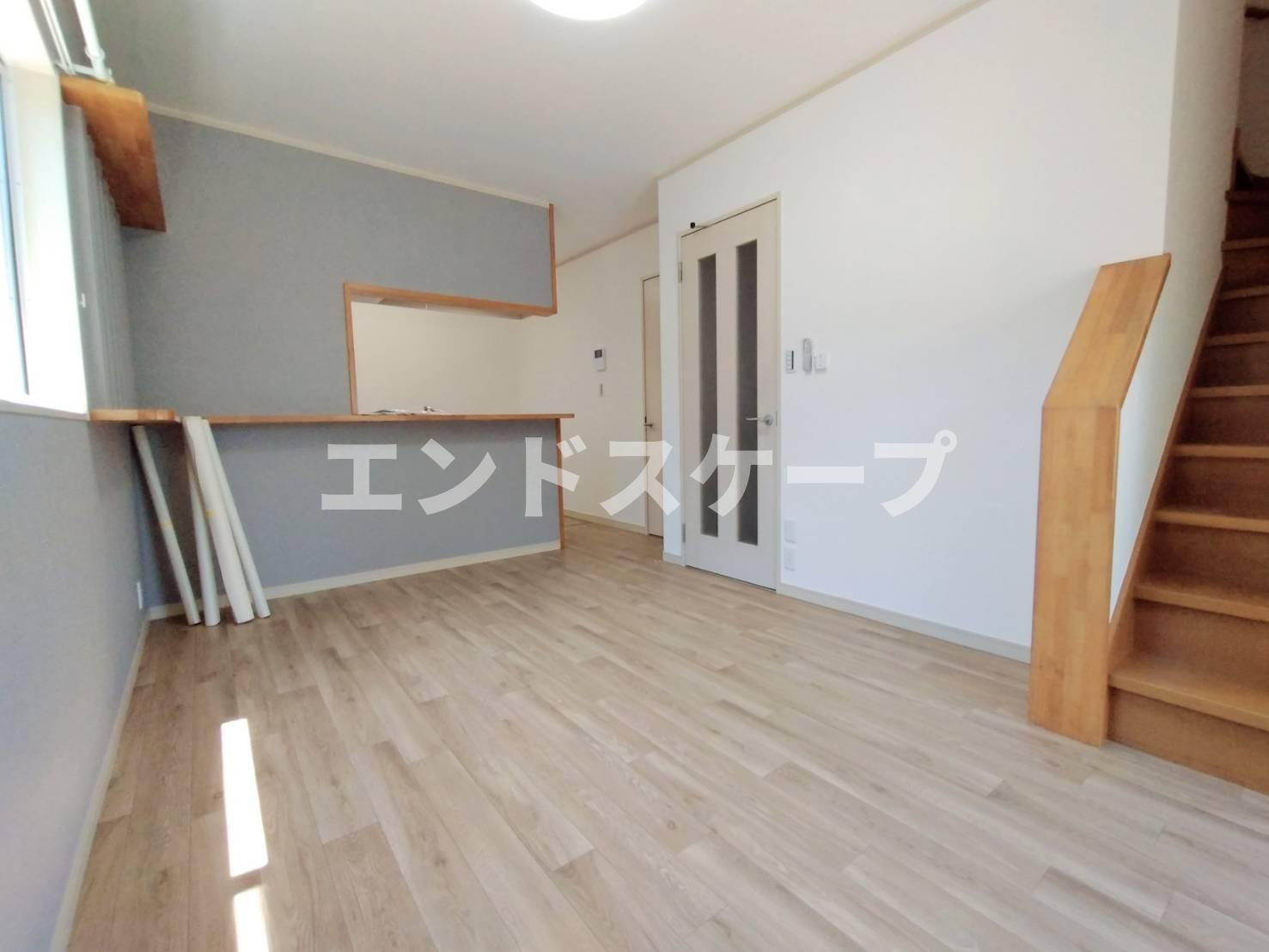 レーヴ江木の居間・リビング|高崎、前橋のお部屋探しはエンドスケープまで！お客様の理想お聞かせ下さい♪