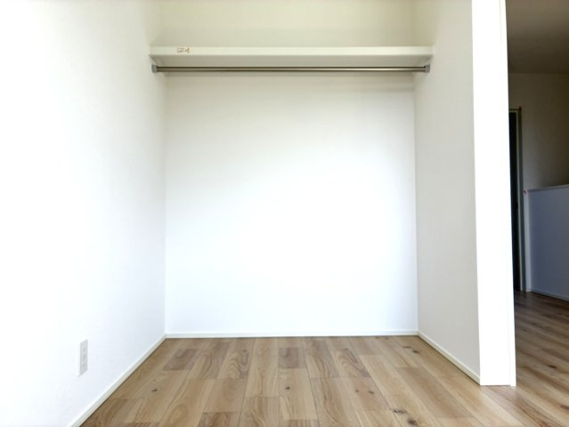 葵区羽鳥４丁目　新築一戸建て　全３棟　１号棟の独立洗面台