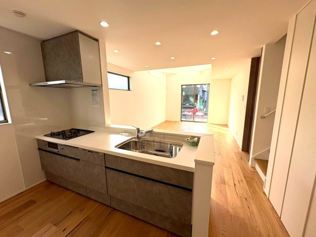 葵区羽鳥４丁目　新築一戸建て　全３棟　１号棟のキッチン