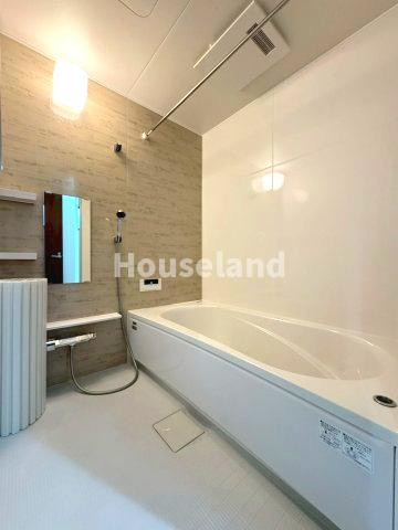 Solis島崎町の浴室