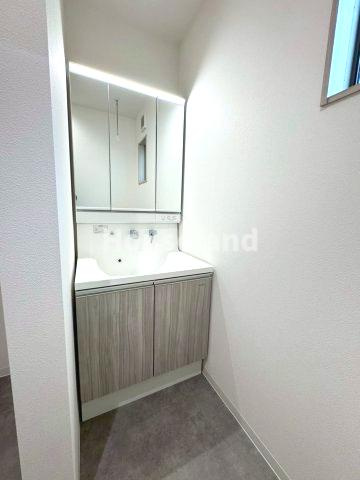 Solis島崎町の独立洗面台