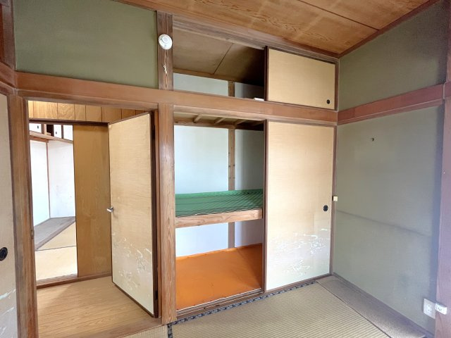 上官町戸建ての収納