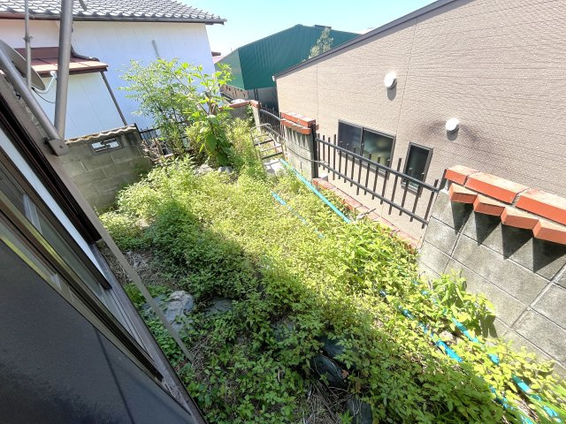 上官町戸建ての庭