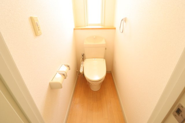 ウエスト キャッスルのトイレ