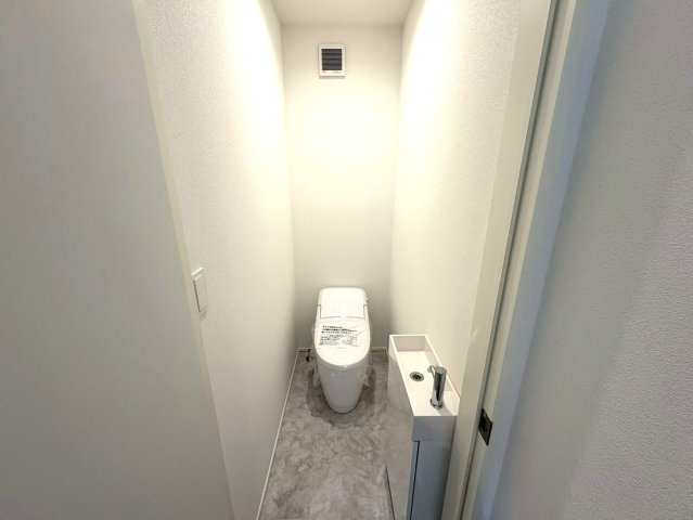 葵区羽鳥４丁目　新築一戸建て　全３棟　3号棟の洋室