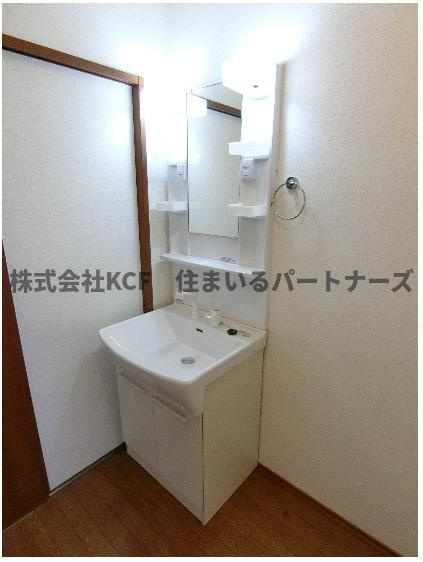 ハイム東山Ⅰの独立洗面台