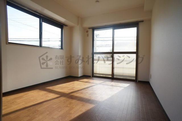 ドルミM宝塚の洋室|参考、同建物・同間取りの号室