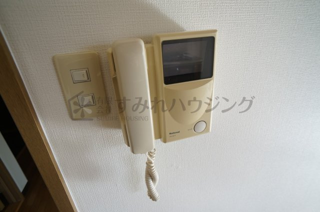 ドルミM宝塚のセキュリティ|参考、同建物・同間取りの号室