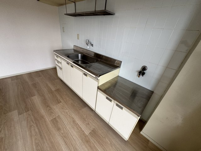 豊中市東寺内町の賃貸マンションのキッチン