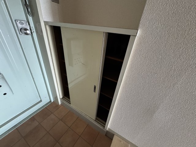 豊中市東寺内町の賃貸マンションの収納