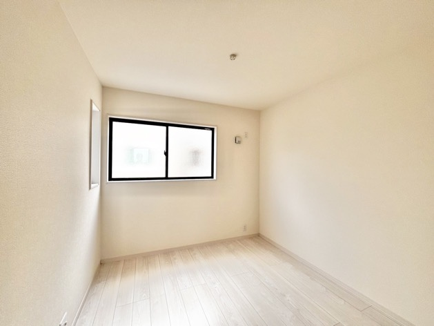 リーブルガーデン刈谷市小山町　全4棟　新築戸建の洋室