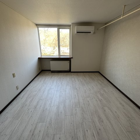 ハイツアクティブの居間・リビング