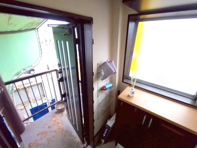 下青野町本郷　貸店舗事務所の玄関