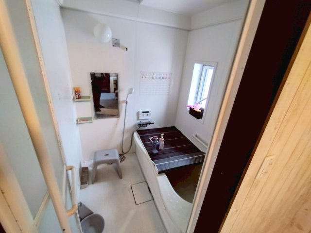 下青野町本郷　貸店舗事務所の浴室