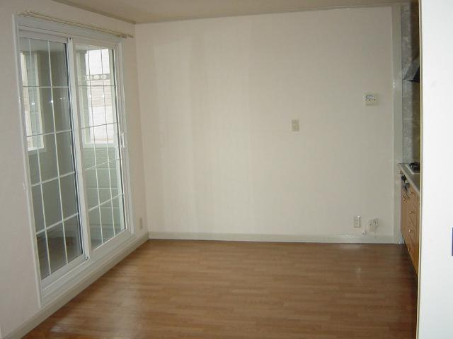 ティピカルハウスの居間・リビング|リビング