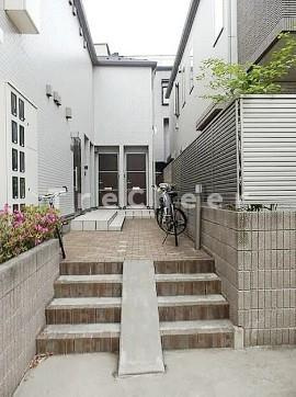 【エントランス】 | 参宮橋館