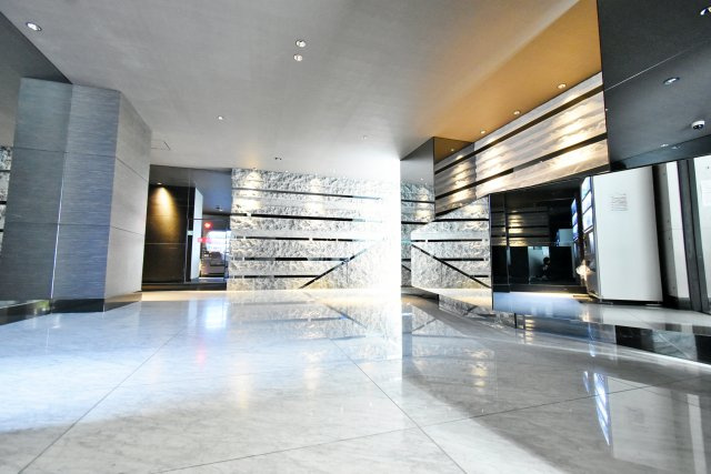 S-RESIDENCE難波Brillerのロビー